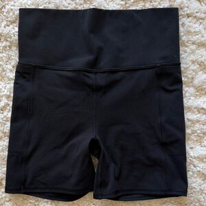 Vuori Black High-Waist Bike Shorts